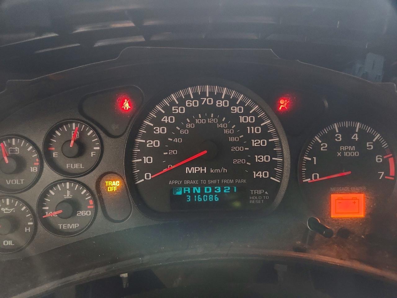 2003 CHEVROLET Monte Carlo