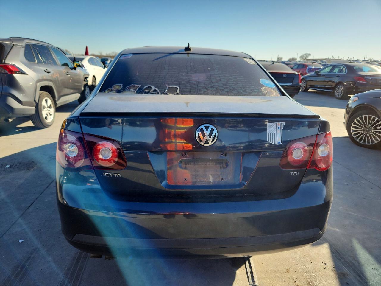 2010 VOLKSWAGEN JETTA