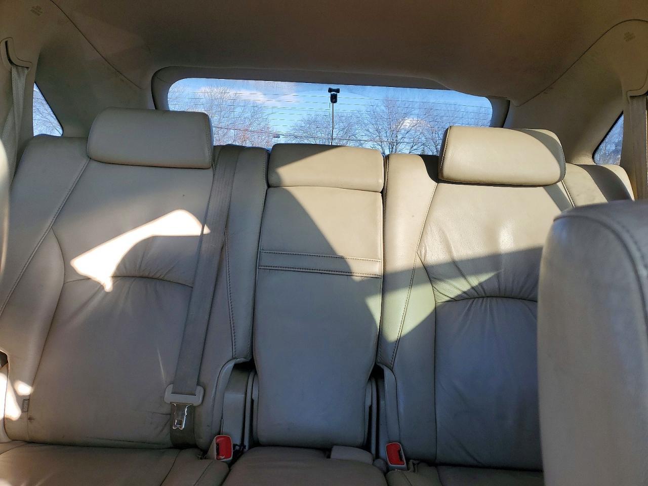 2004 LEXUS Rx 330