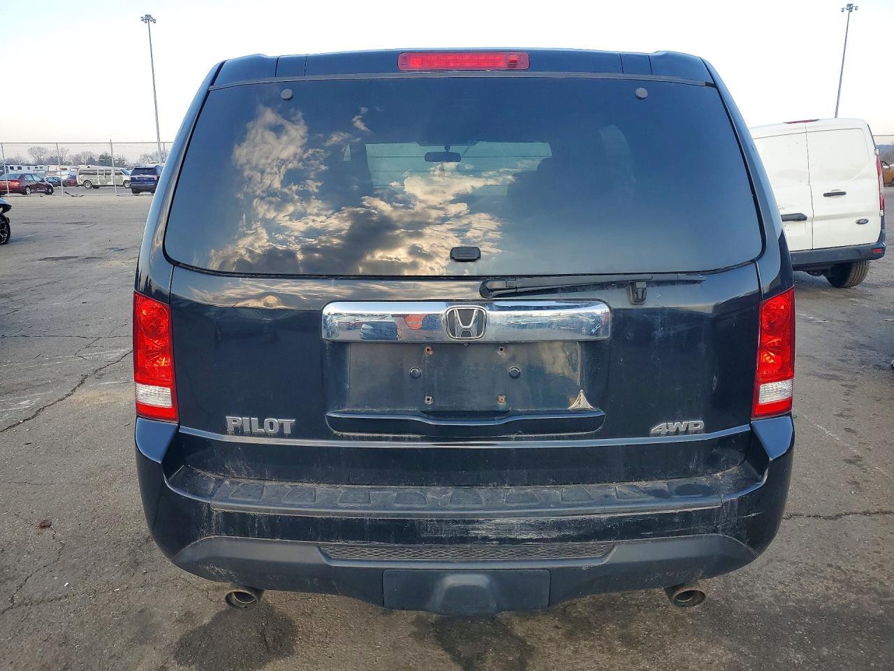 2015 HONDA PILOT