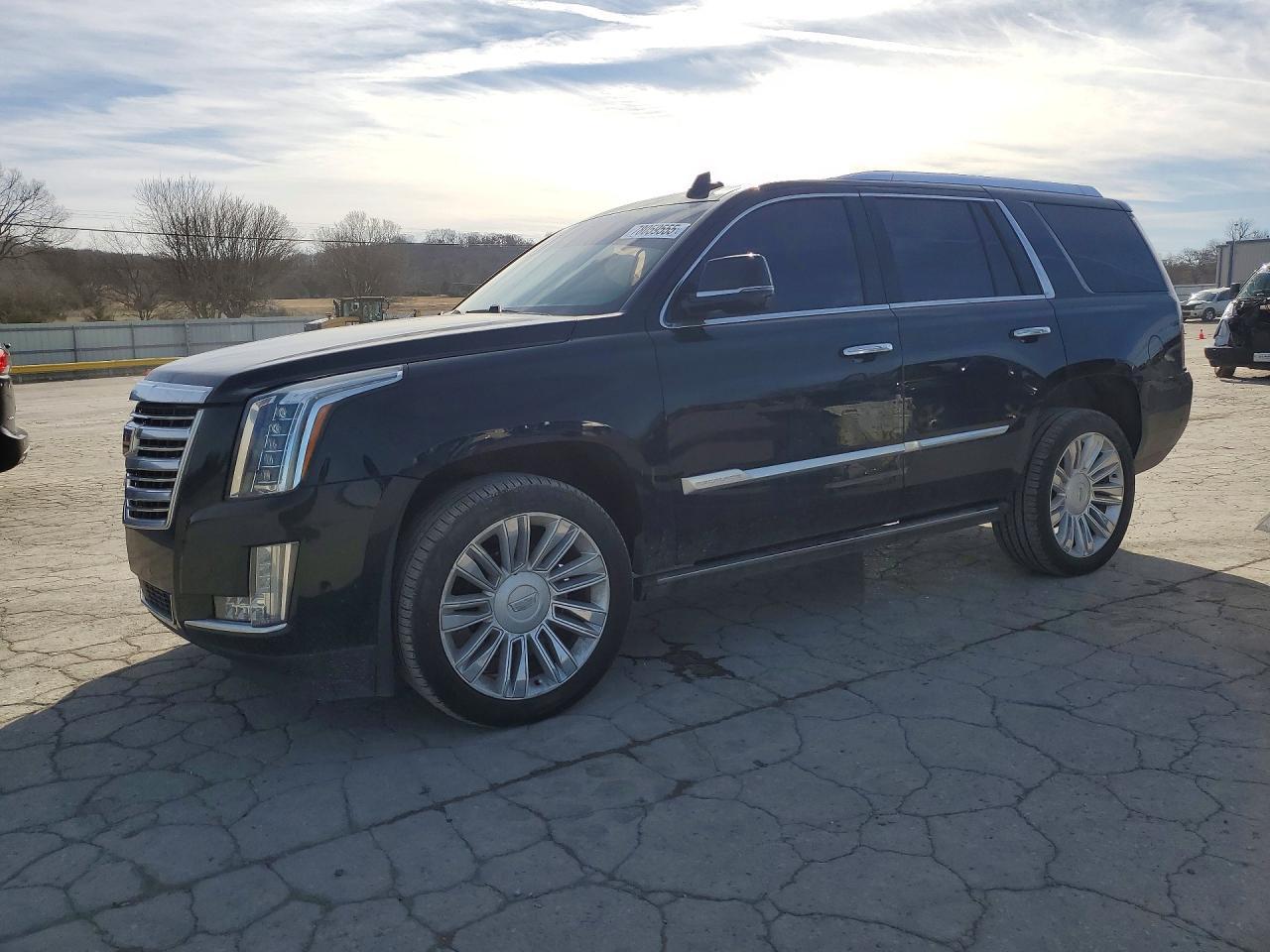 2019 CADILLAC ESCALADE