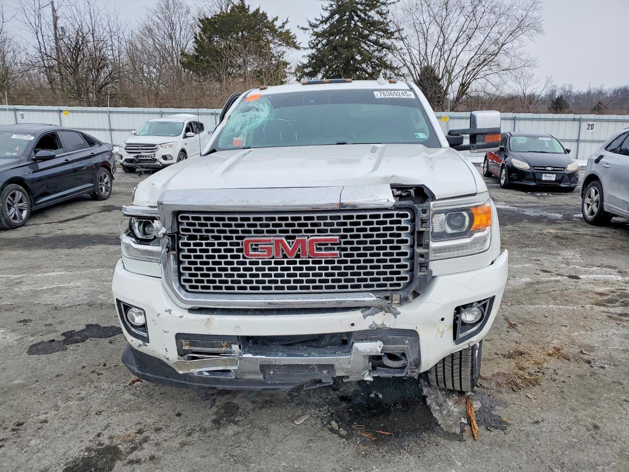2016 GMC Sierra