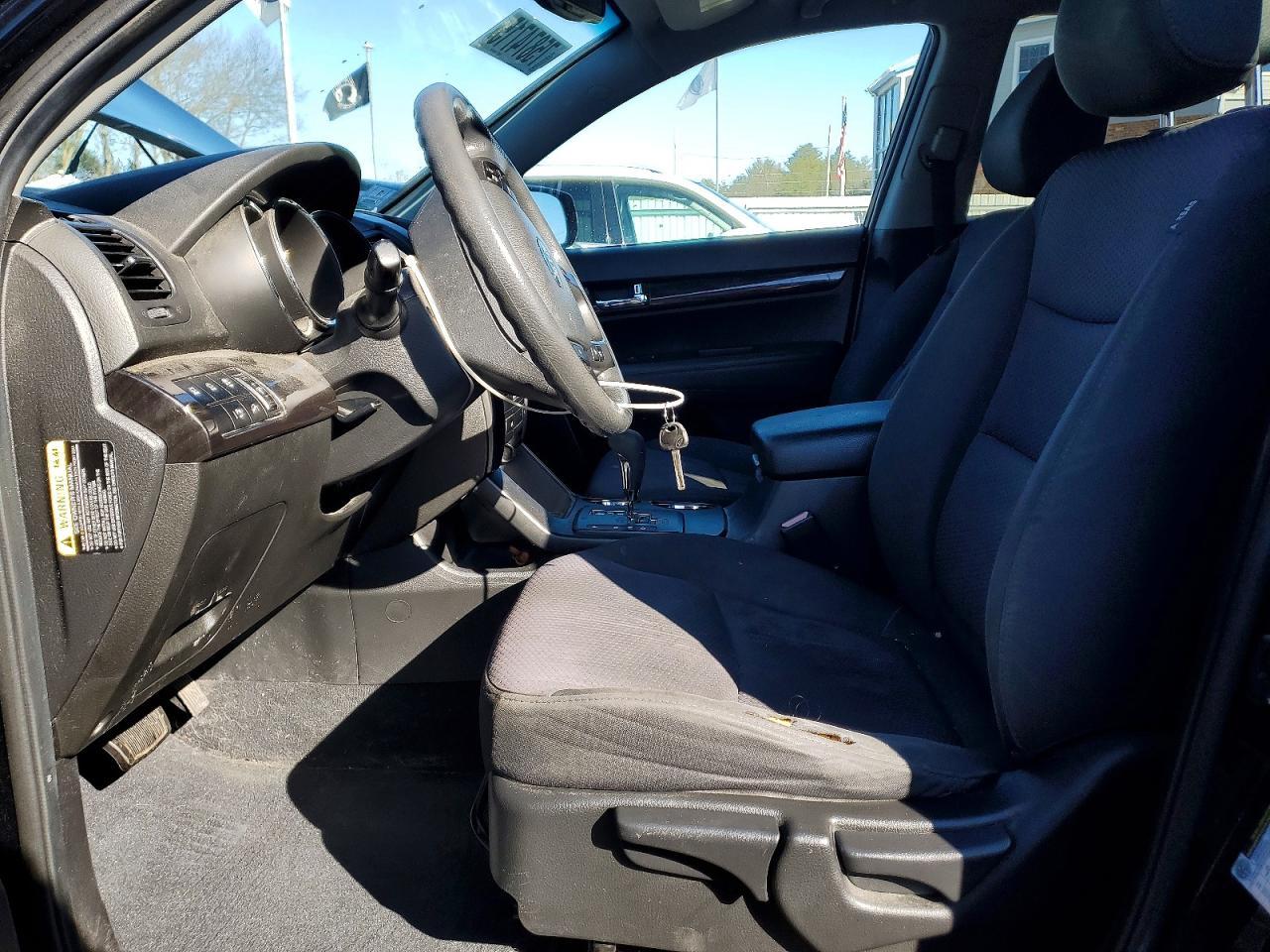 2011 KIA SORENTO