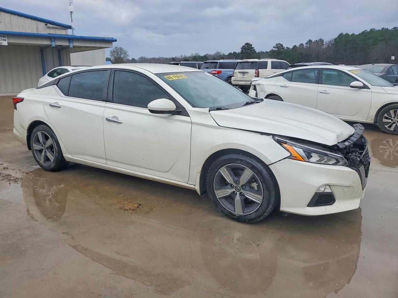 2021 NISSAN ALTIMA