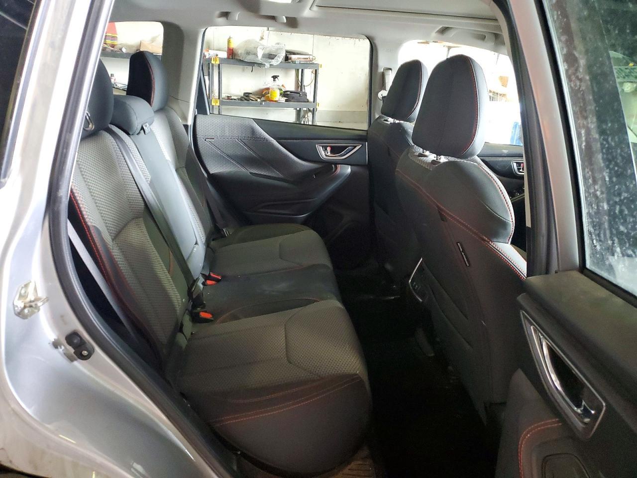 2019 SUBARU FORESTER