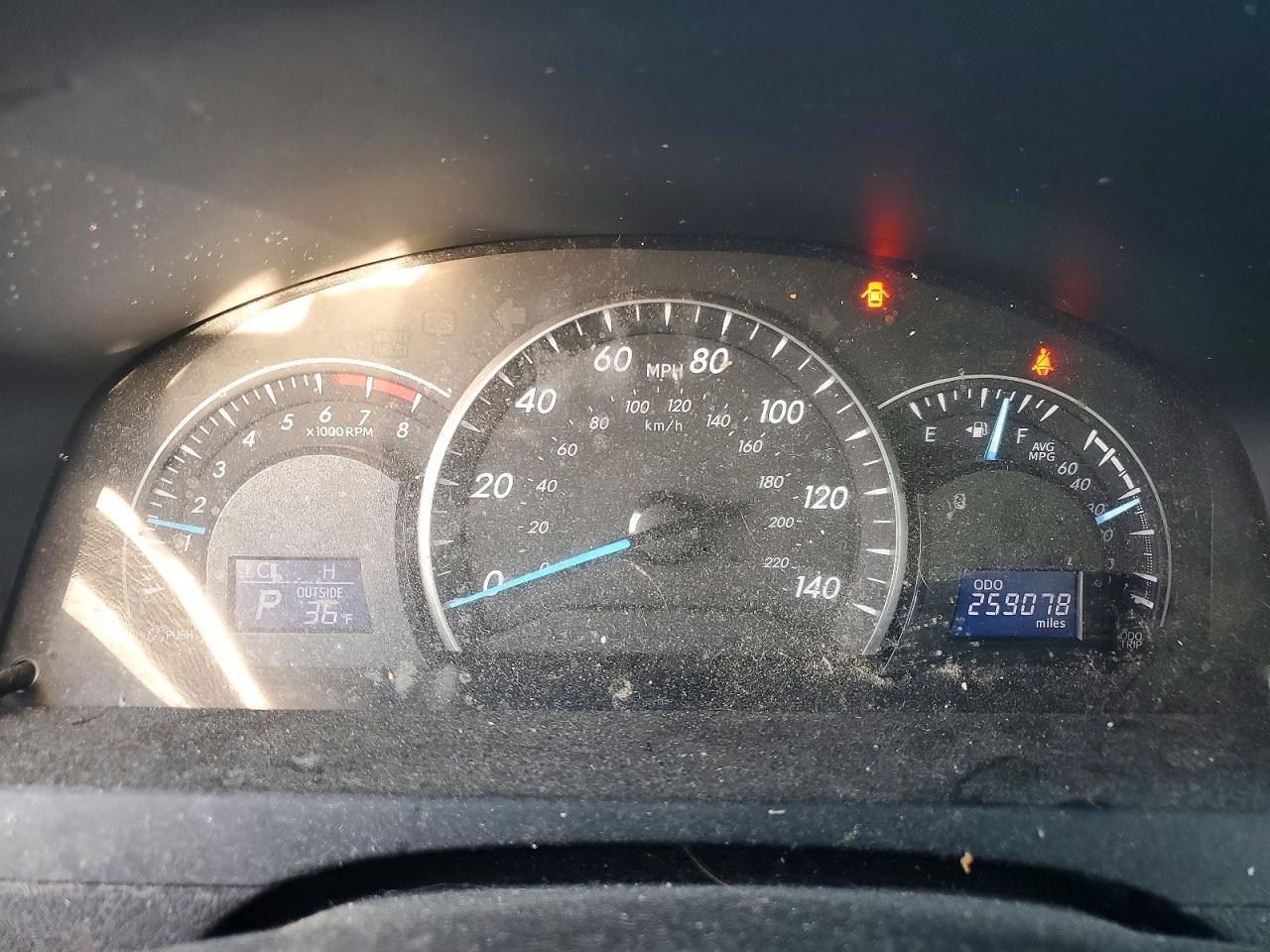 2014 TOYOTA CAMRY
