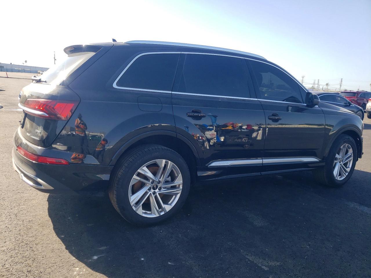 2024 AUDI Q7