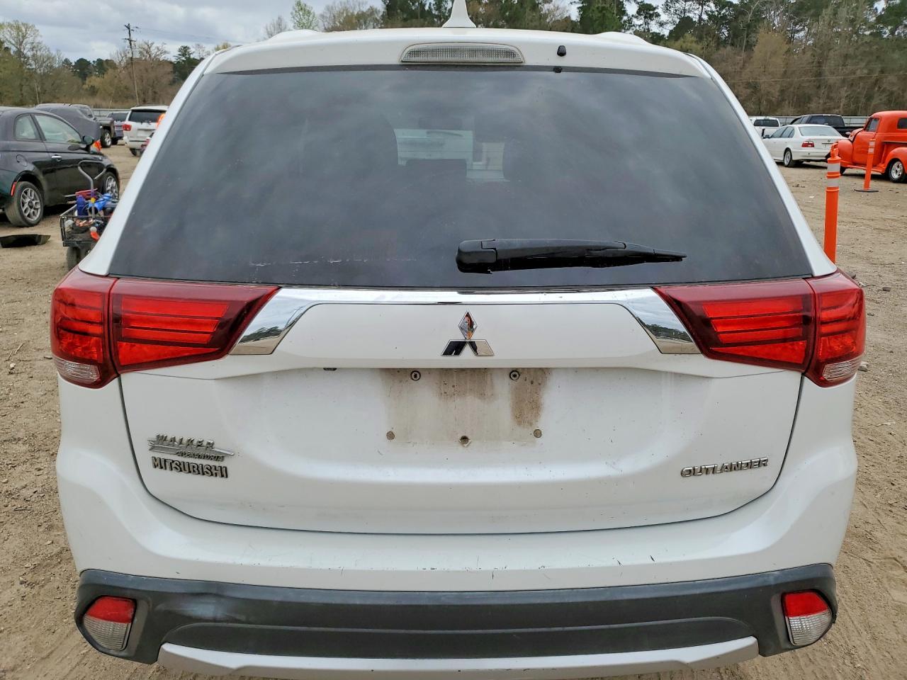 2017 MITSUBISHI outlander