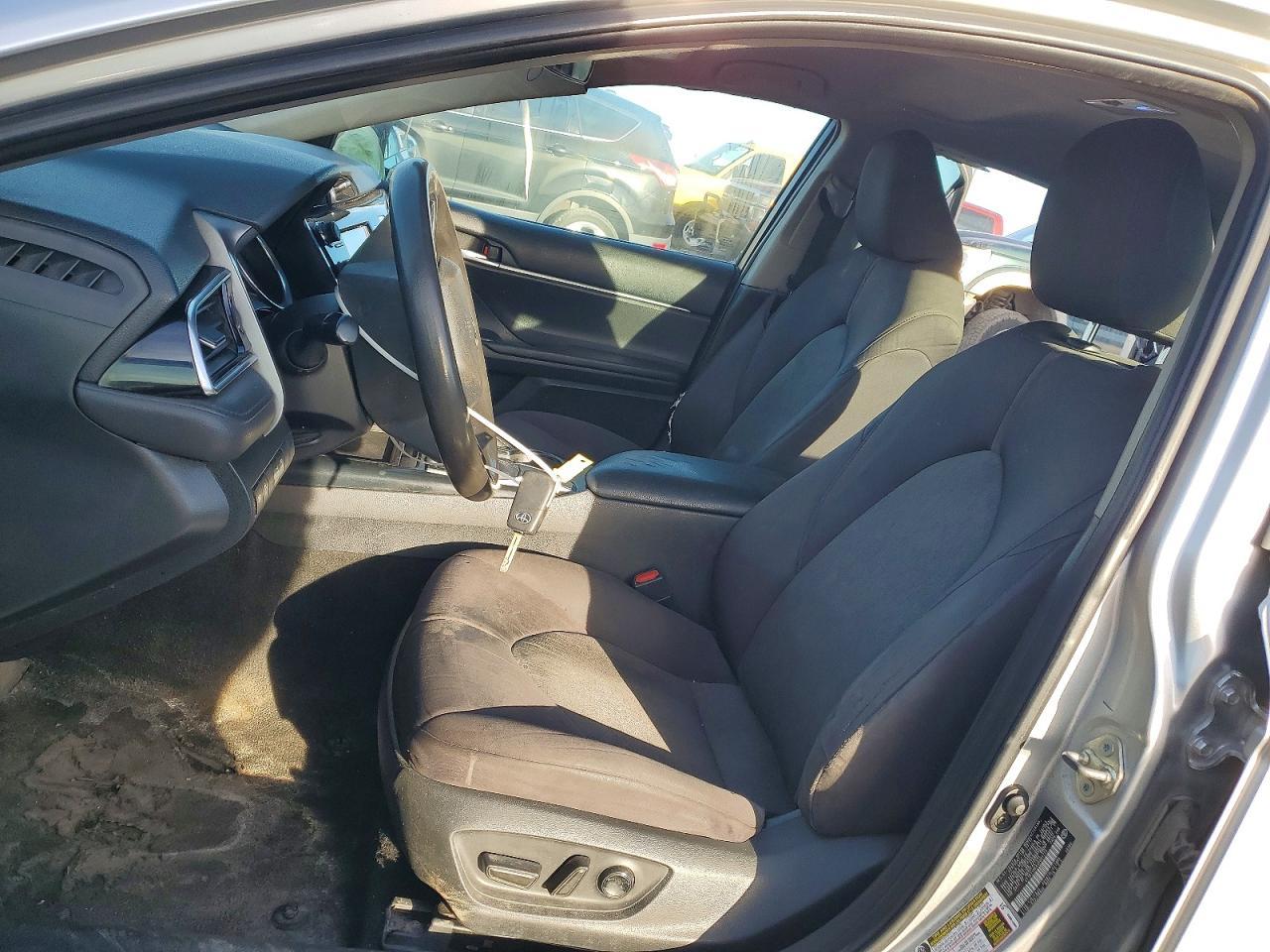2018 TOYOTA CAMRY