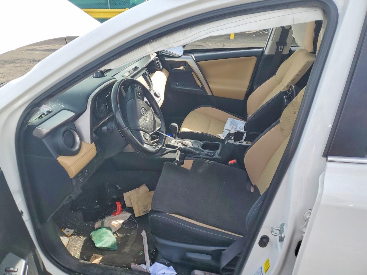 2016 TOYOTA RAV4