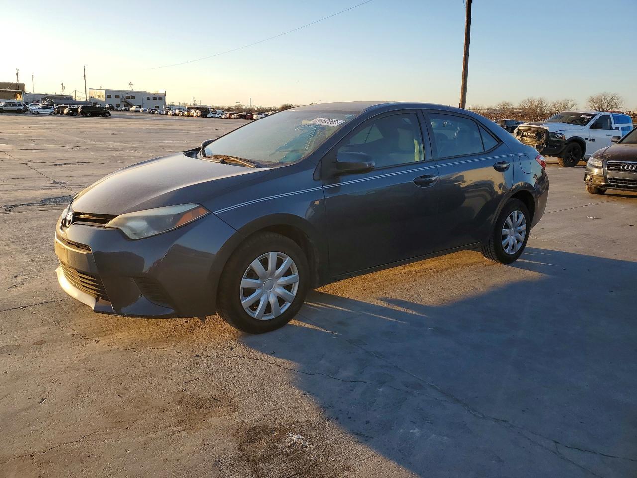 2016 TOYOTA COROLLA
