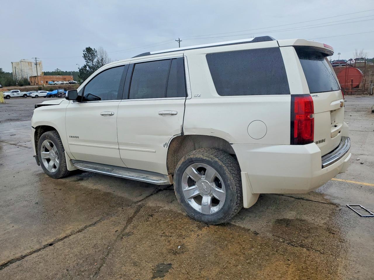 2015 CHEVROLET Tahoe