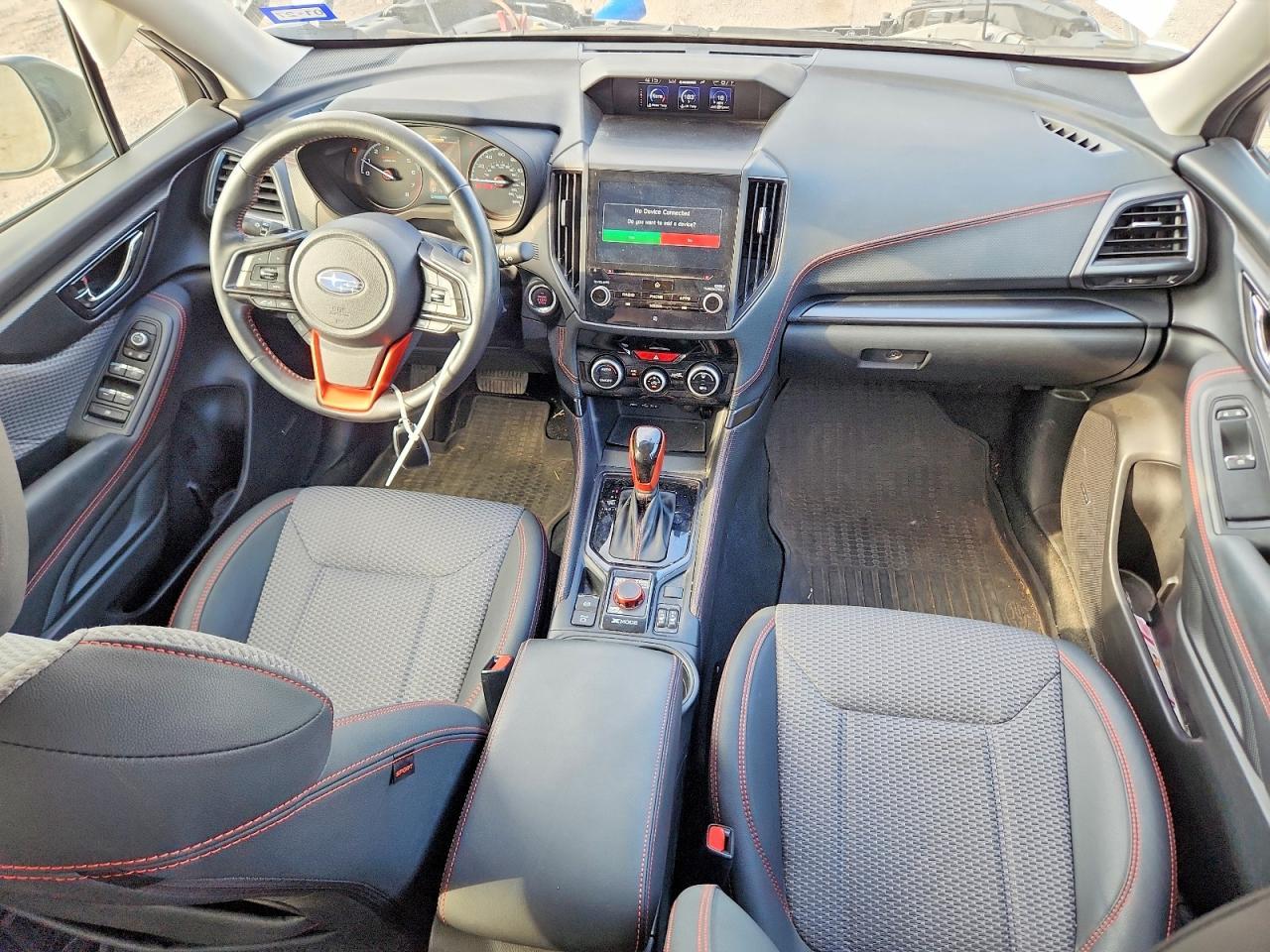 2022 SUBARU FORESTER
