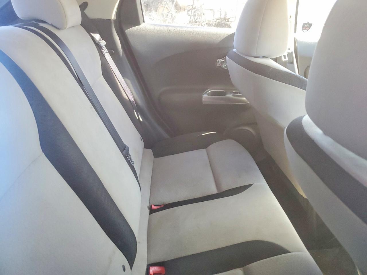 2011 NISSAN Juke