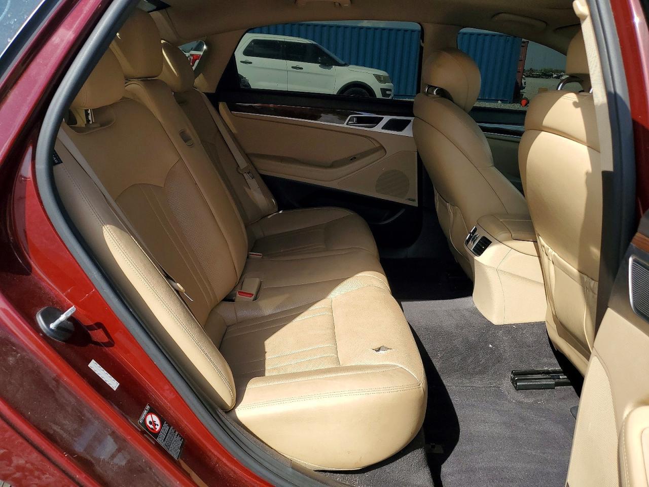 2015 HYUNDAI GENESIS