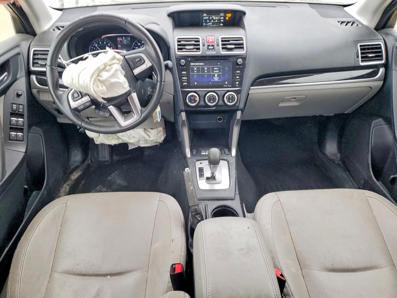 2017 SUBARU FORESTER