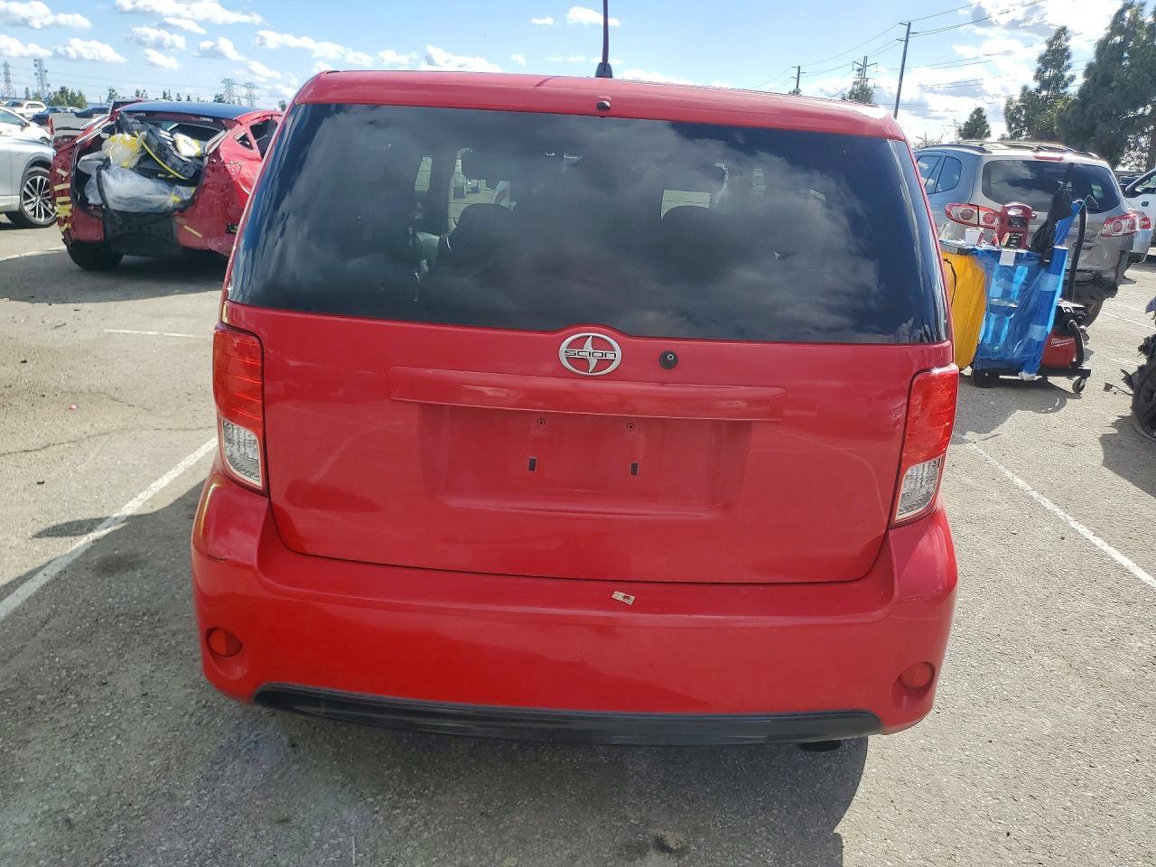 2014 TOYOTA SCION