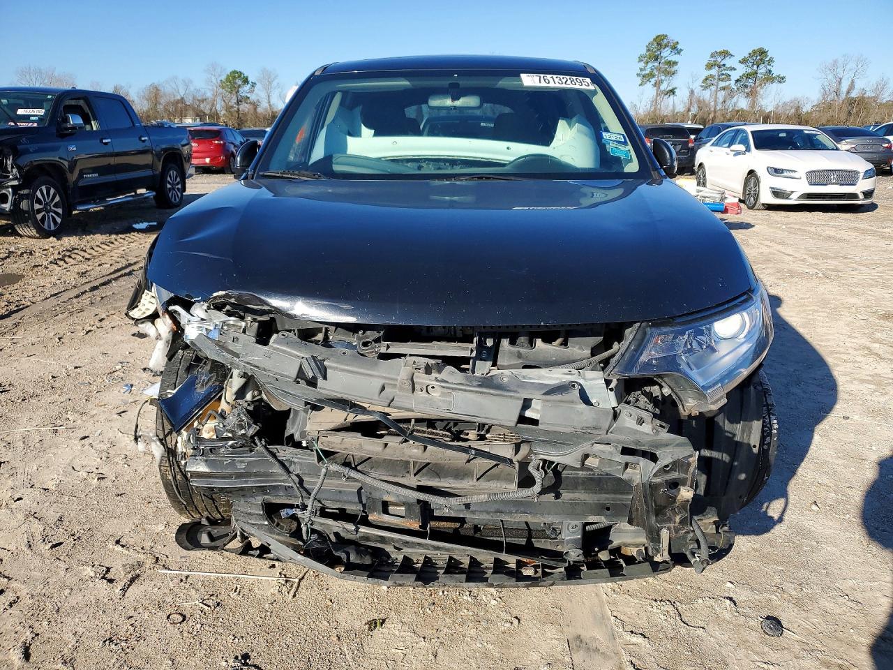2019 MITSUBISHI outlander
