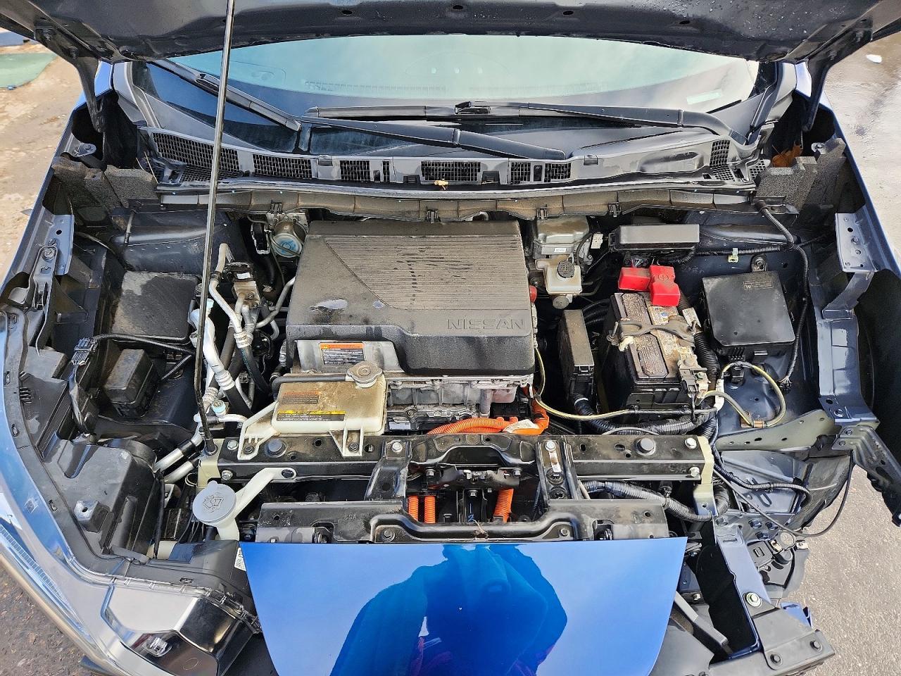 2019 NISSAN LEAF
