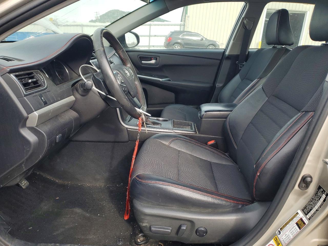 2017 TOYOTA CAMRY