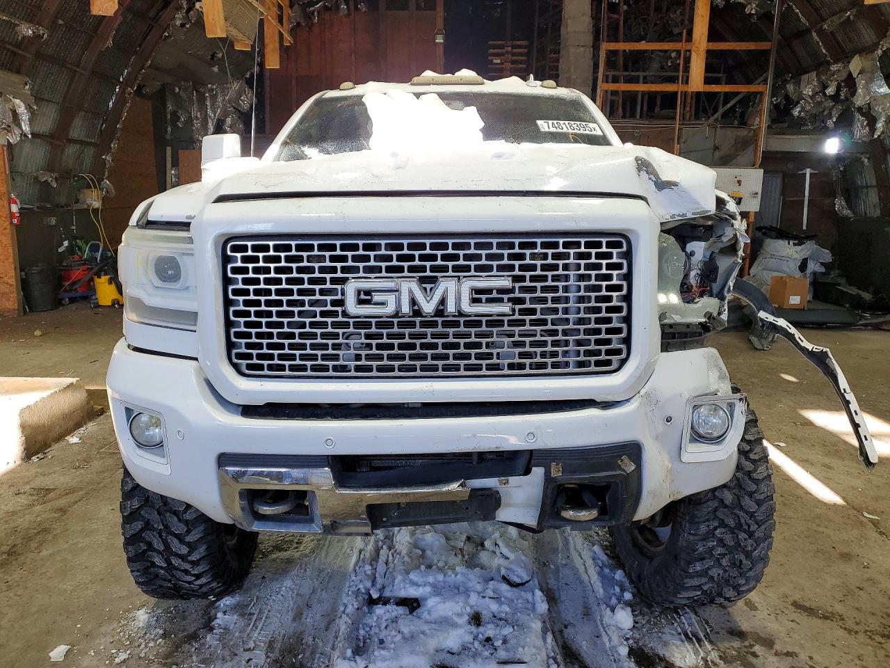 2015 GMC Sierra