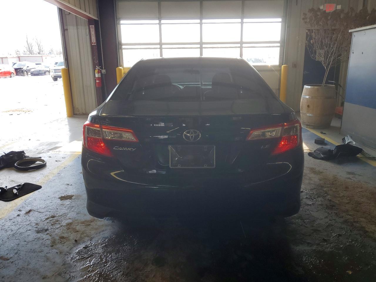 2012 TOYOTA CAMRY
