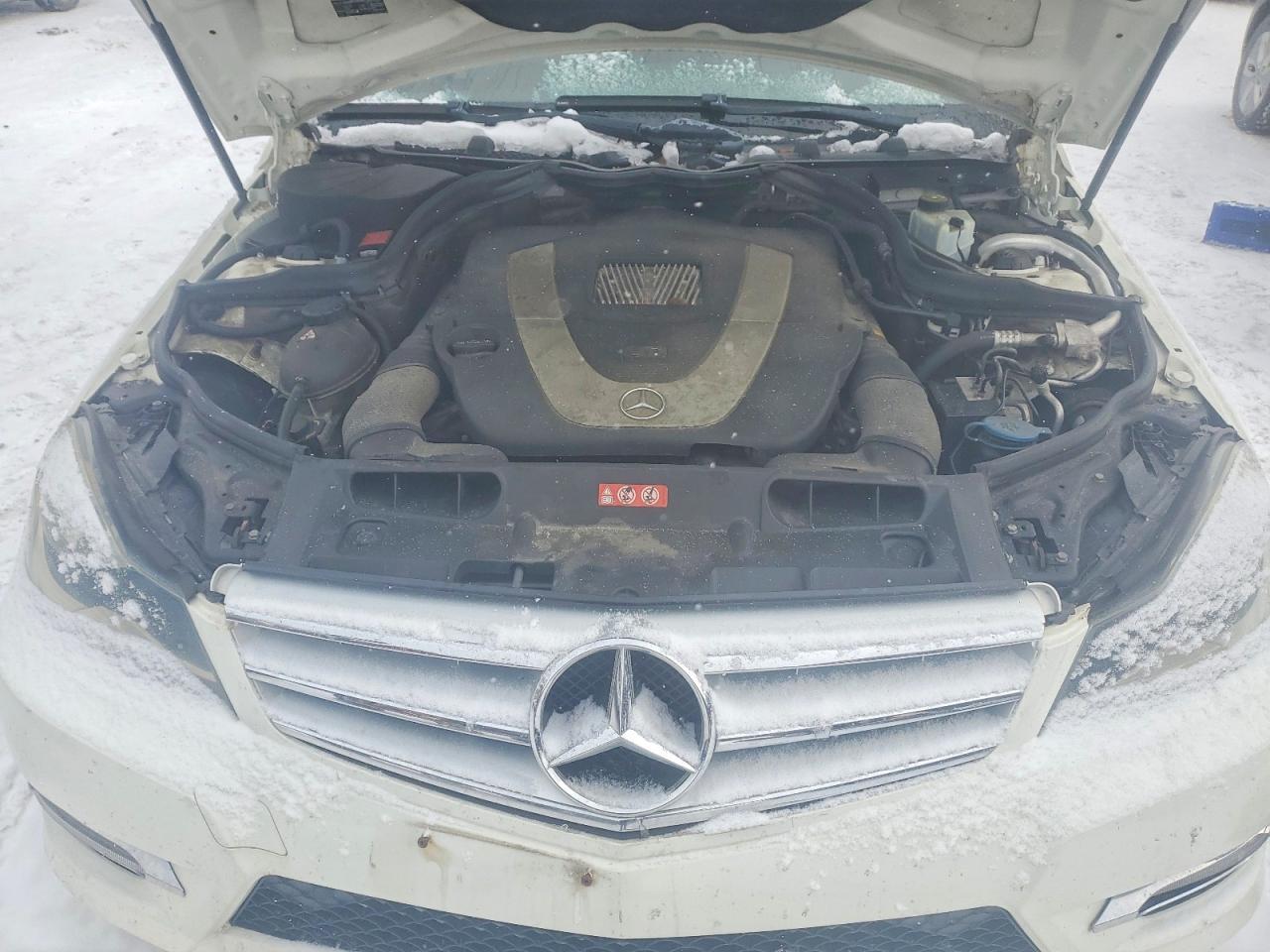 2012 MERCEDES-BENZ C-CLASS