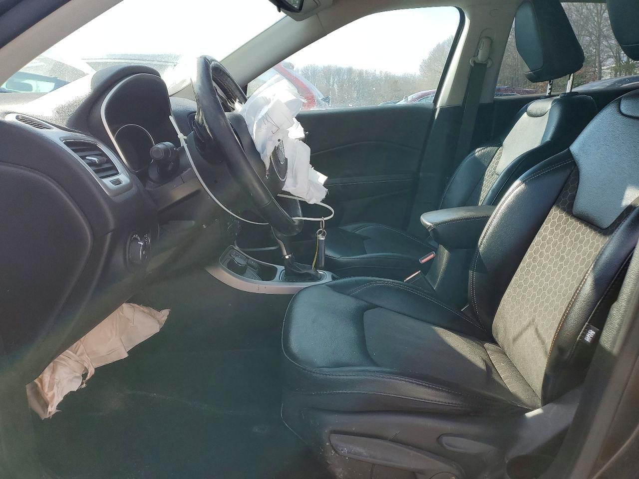 2020 JEEP Compass