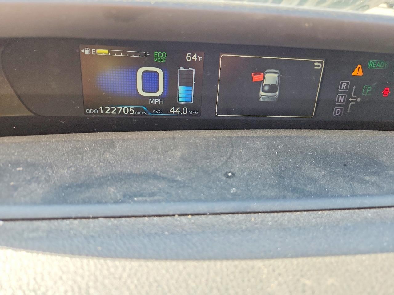 2016 TOYOTA PRIUS