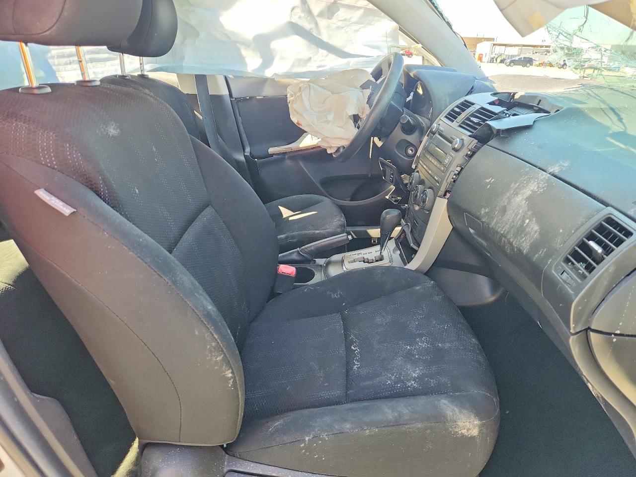 2011 TOYOTA COROLLA