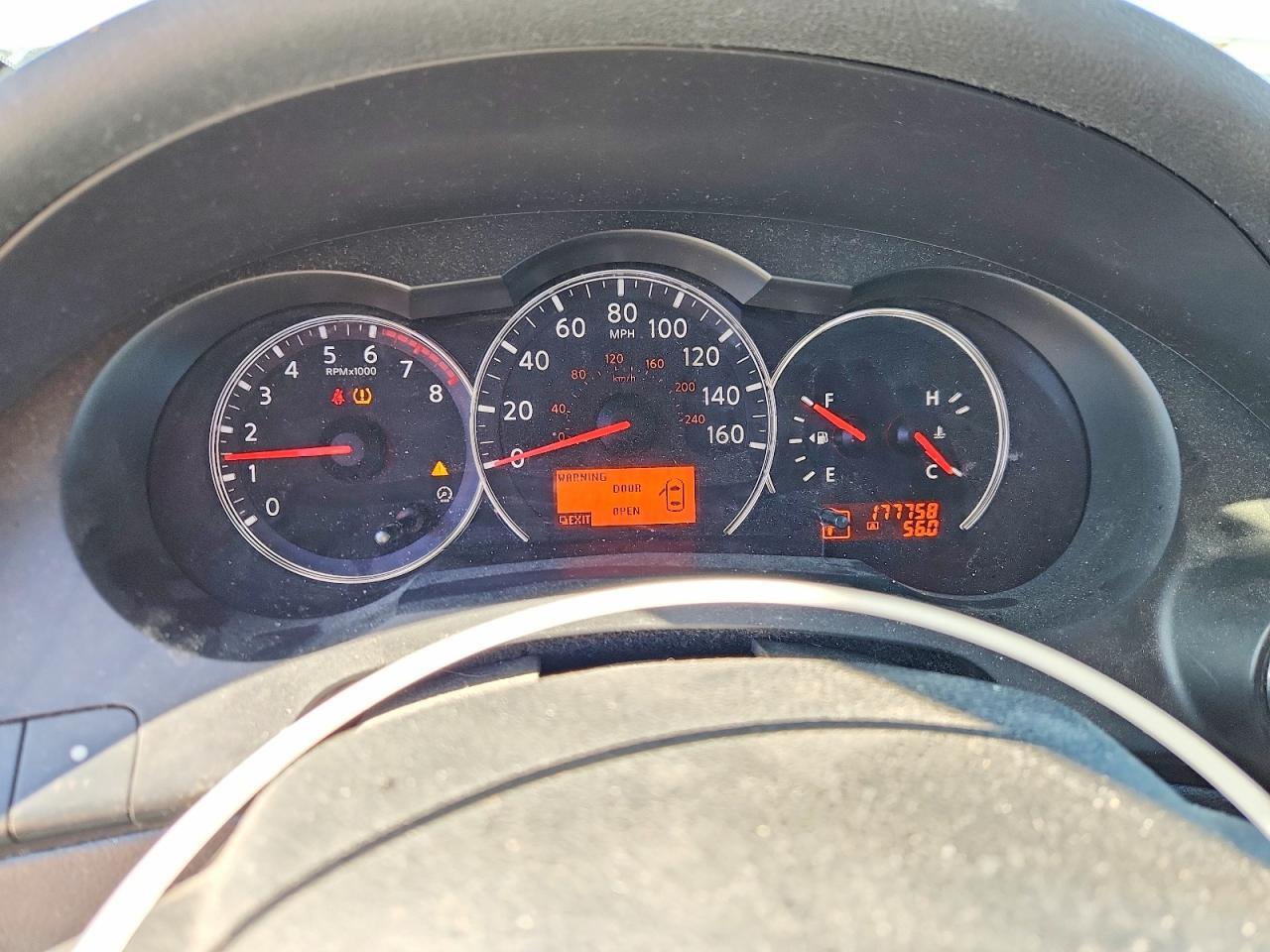 2010 NISSAN ALTIMA
