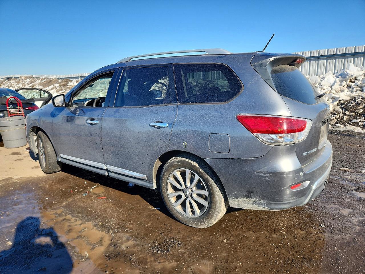 2015 NISSAN PATHFINDER