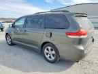 2011 TOYOTA SIENNA