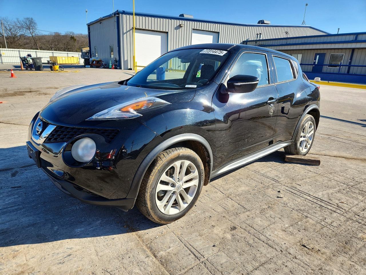2015 NISSAN Juke