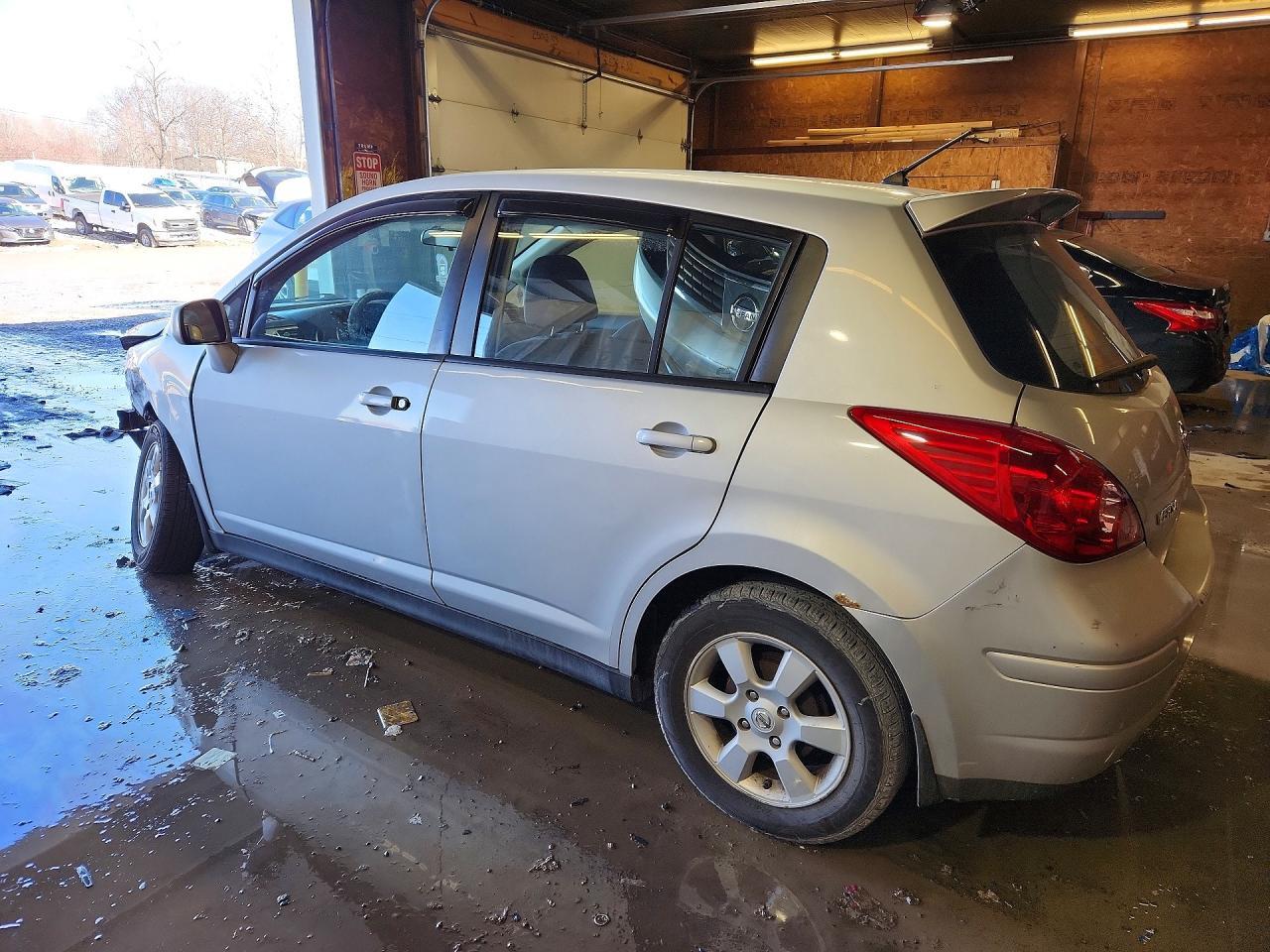 2008 NISSAN VERSA