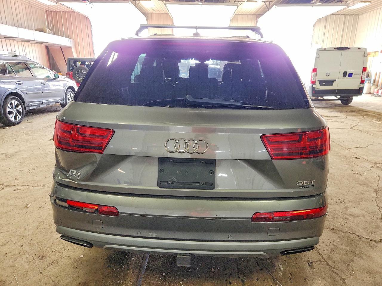 2017 AUDI Q7