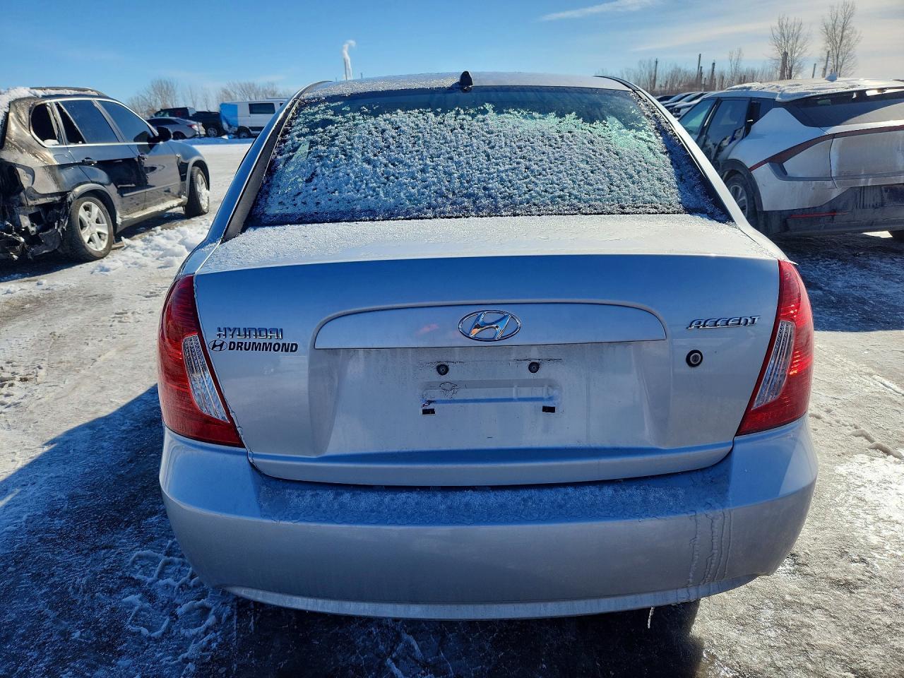 2011 HYUNDAI ACCENT