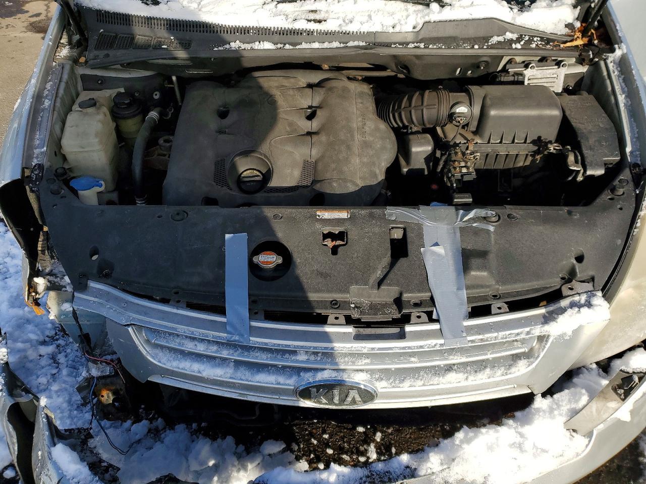 2010 KIA SEDONA