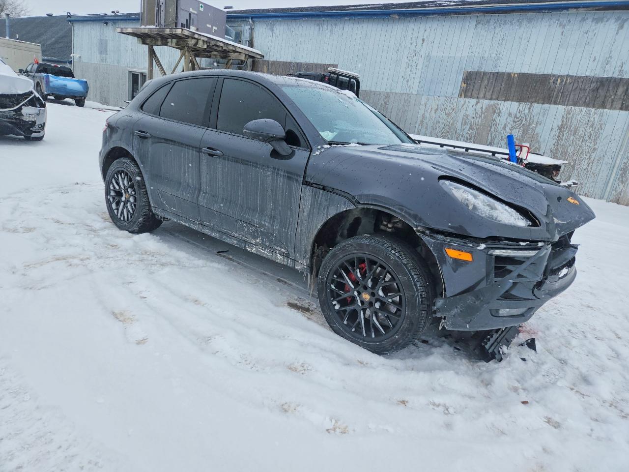 2017 PORSCHE Macan