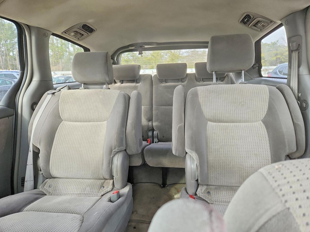 2008 TOYOTA SIENNA