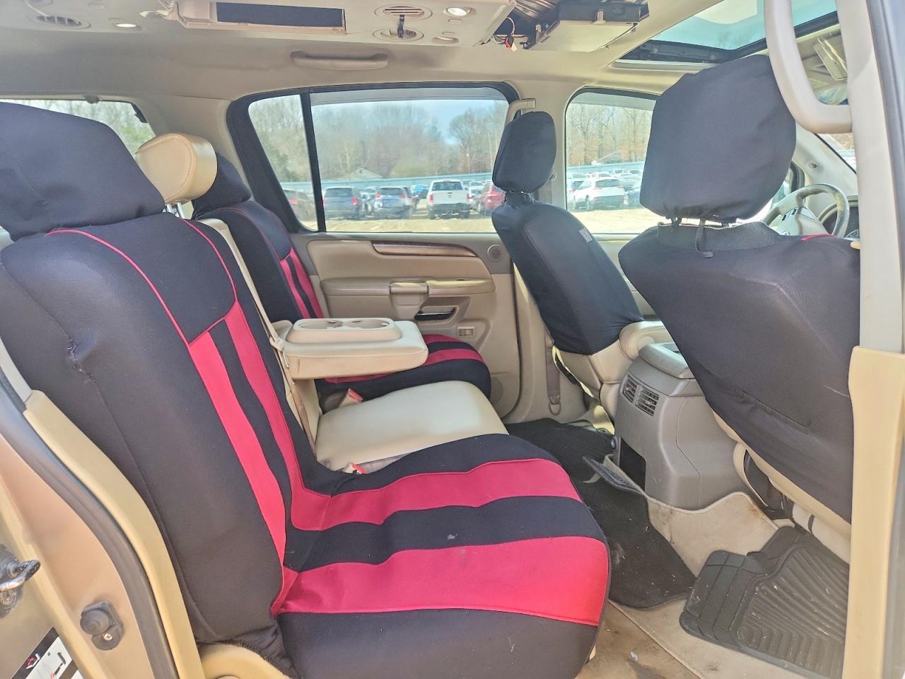 2009 NISSAN Armada