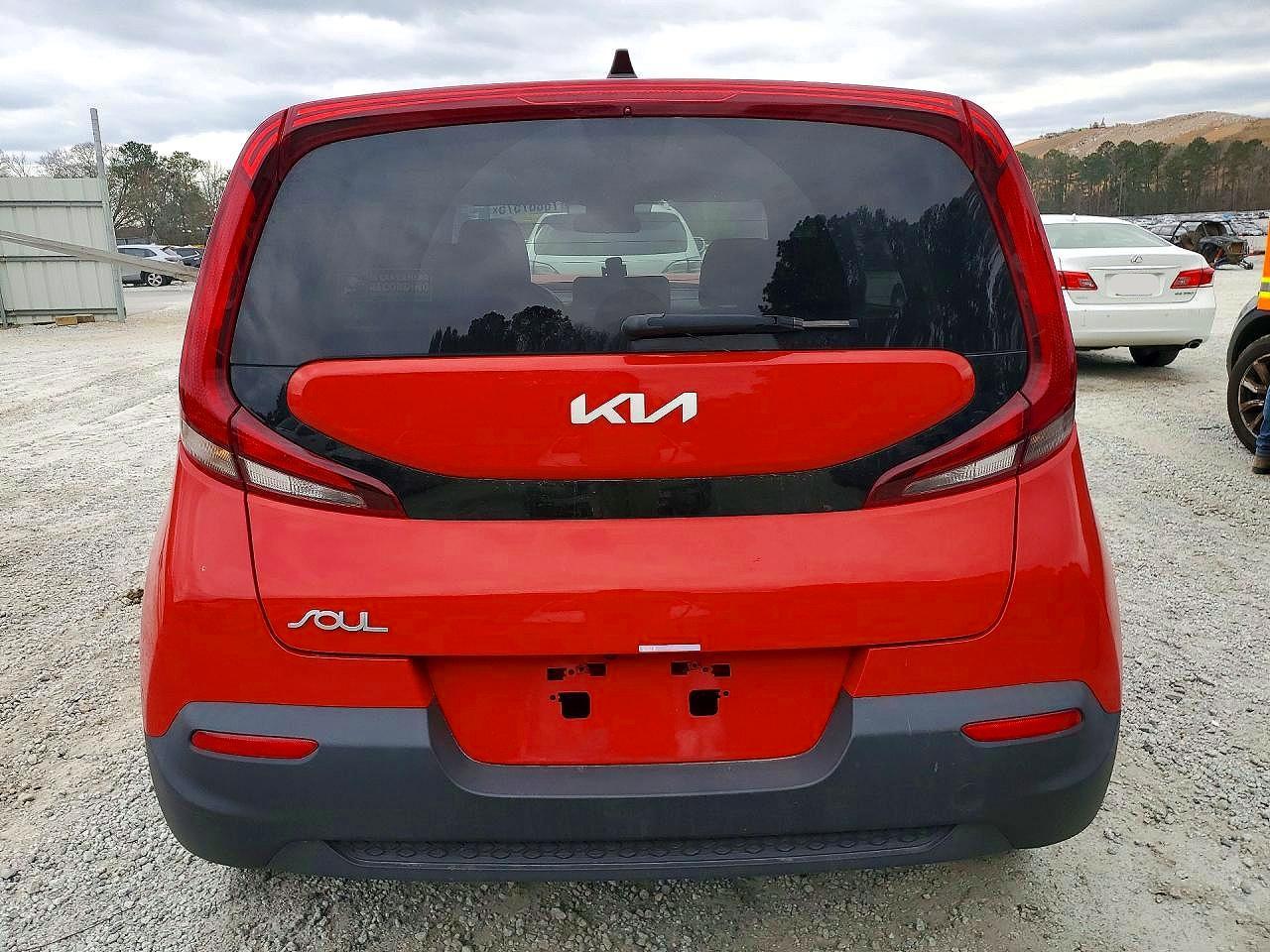 2022 KIA SOUL