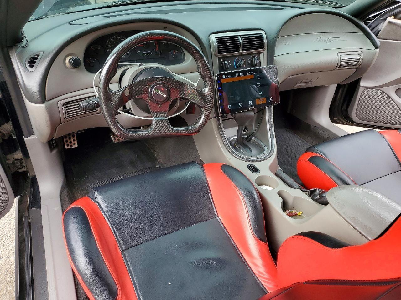 2004 FORD MUSTANG
