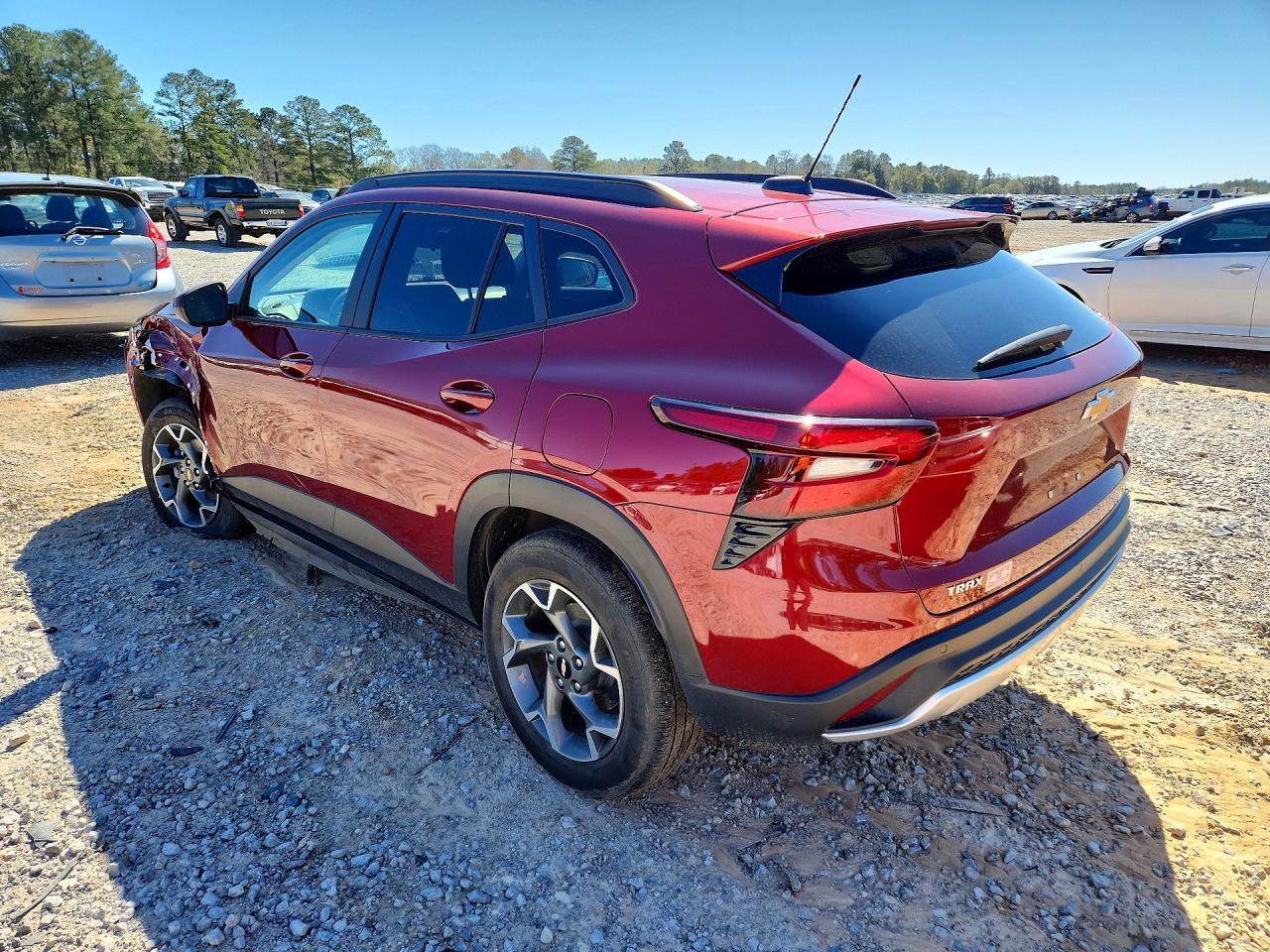 2025 CHEVROLET TRAX