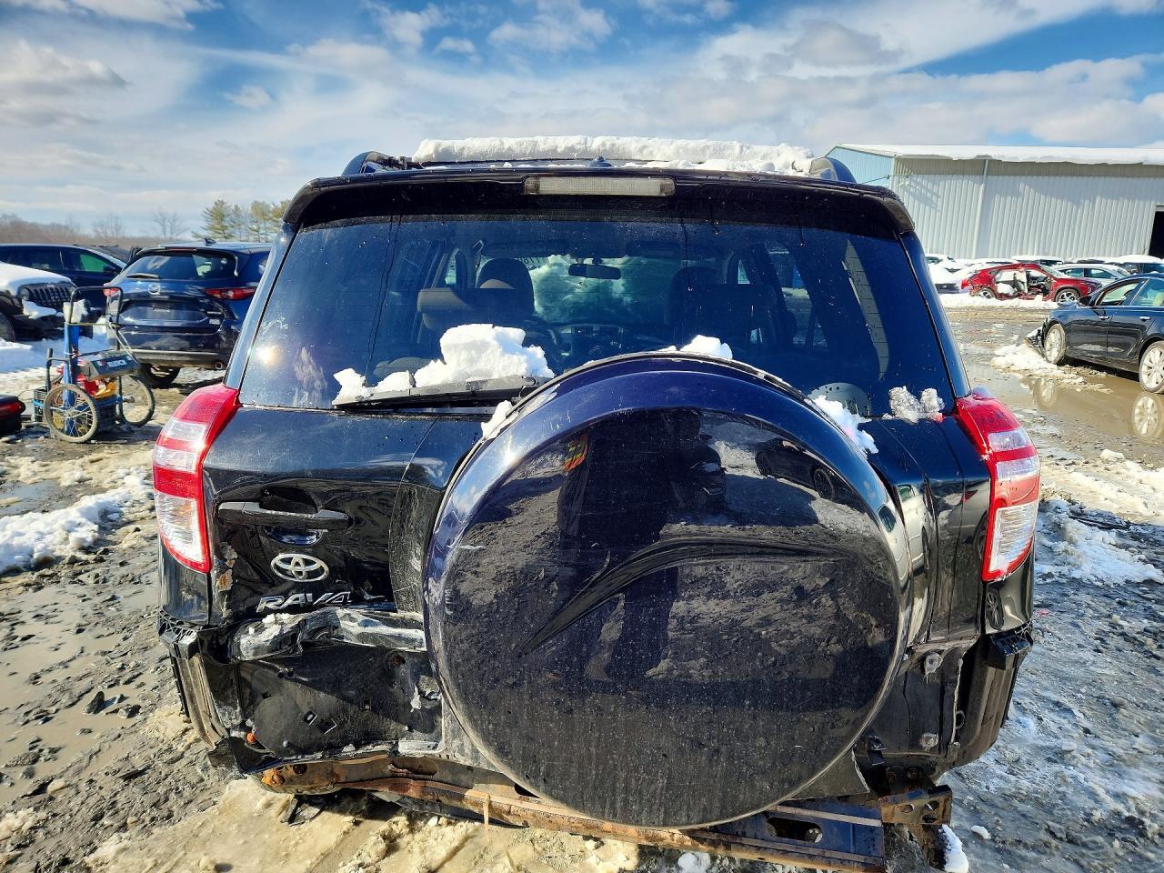 2011 TOYOTA RAV4