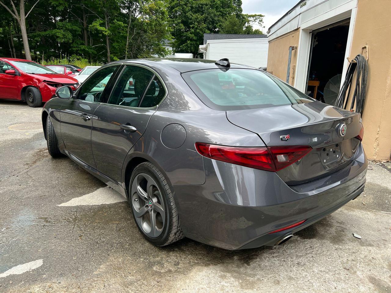 2017 ALFA ROMEO Giulia