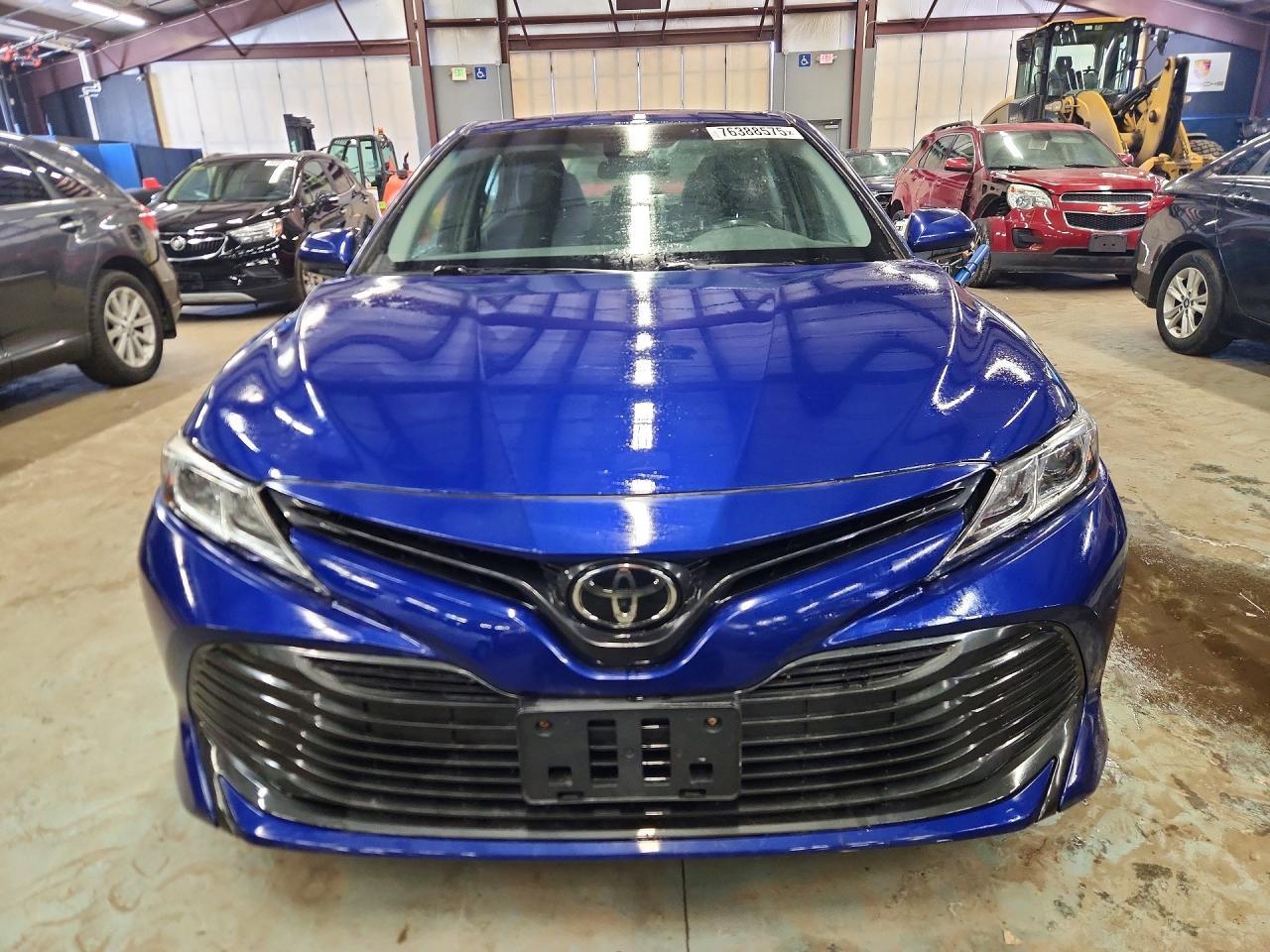 2018 TOYOTA CAMRY