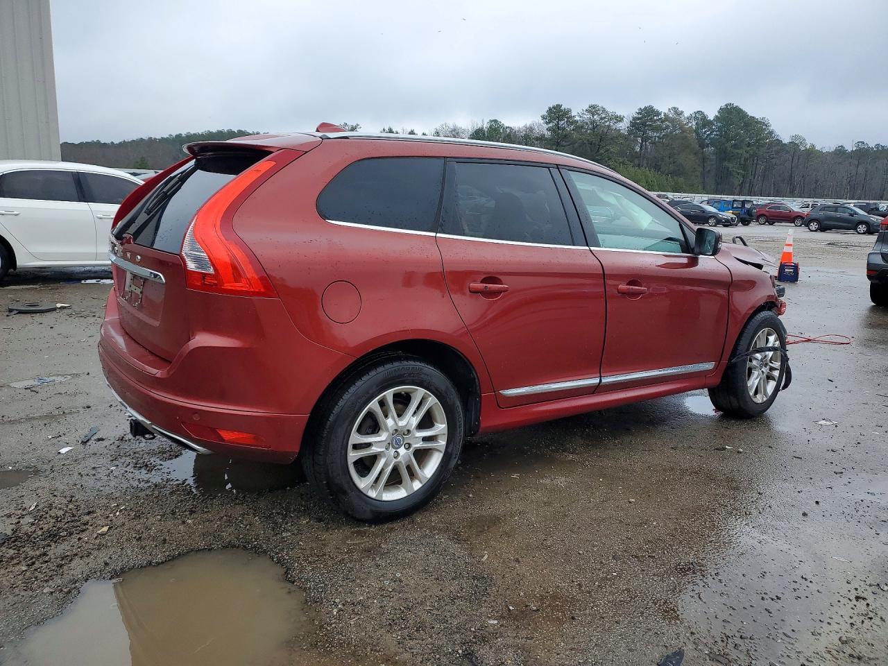 2014 VOLVO XC60