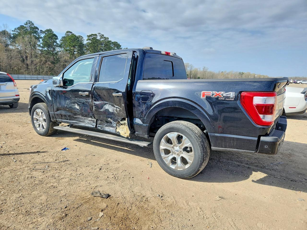 2022 FORD F-150 Lightning