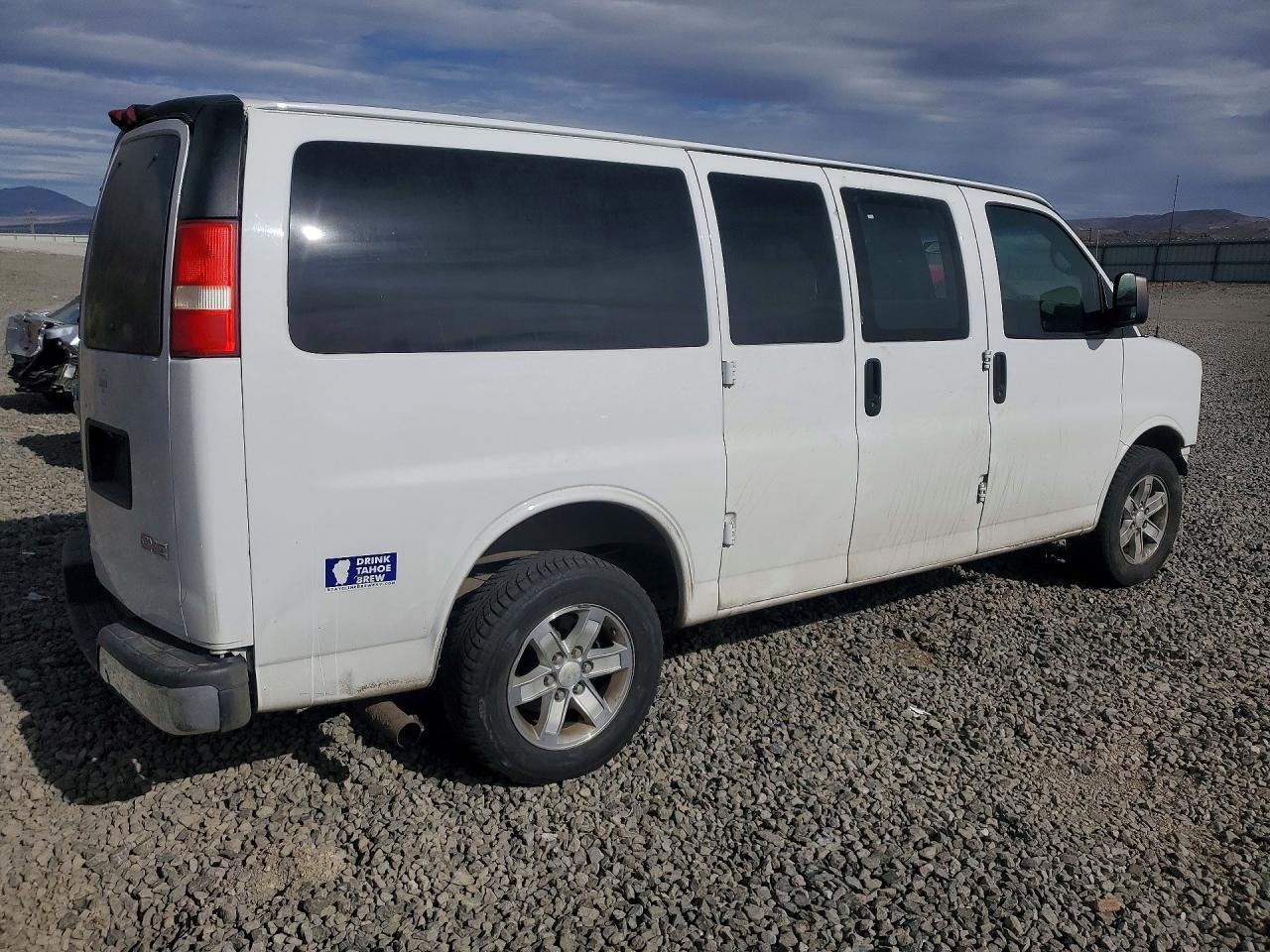 2013 GMC Savana